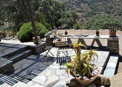 STUDIO TERRACE